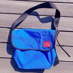 Manhattan Portage Vintage Bike Messenger Bag - Blue Made in USA 90s Cross Body